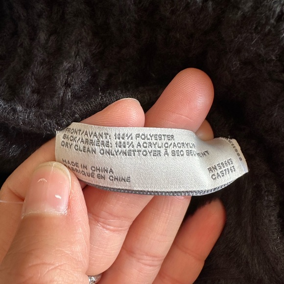 NWT Black Faux Fur Vest - Picture 7 of 8